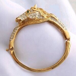 Vintage Horse Head Rhinestone Hinged Bangle Bracelet Gold Tone Green Crystal Eye
